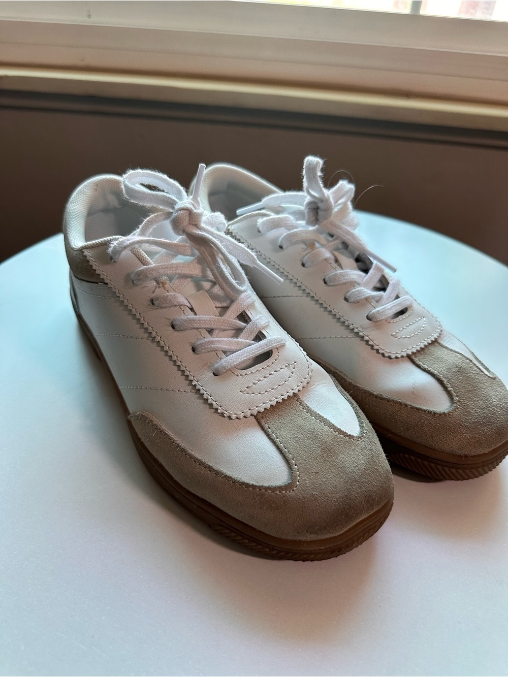 Zara White Leather Sneakers with Beige Suede Accents size 36 like 6